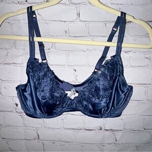 Aerie Real Power‎ Plunge bra size 36C